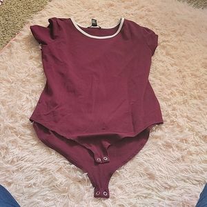 ⭐3 for $15 SALE!⭐ Maroon bodysuit